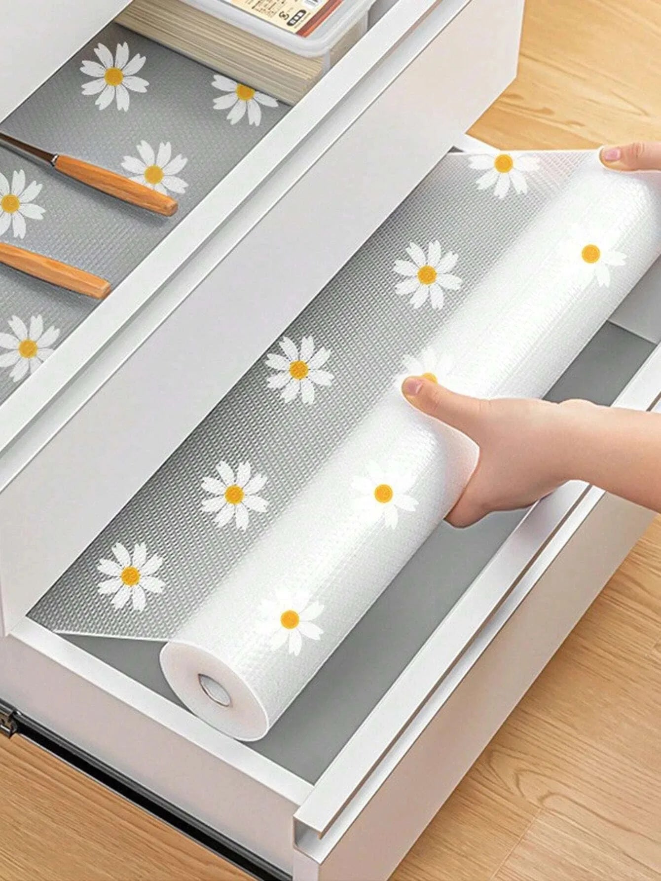 100Roll/200Rolls/500Rolls  Daisy Shelf Liner For Kitchen Cabinets EVA Waterproof Fridge Pad Cupboard Mat Easy Placemats Non-Adhesive Drawer Liner 100x30cm